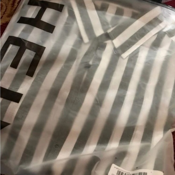 SHEIN striped button down shirt - Picture 5 of 7